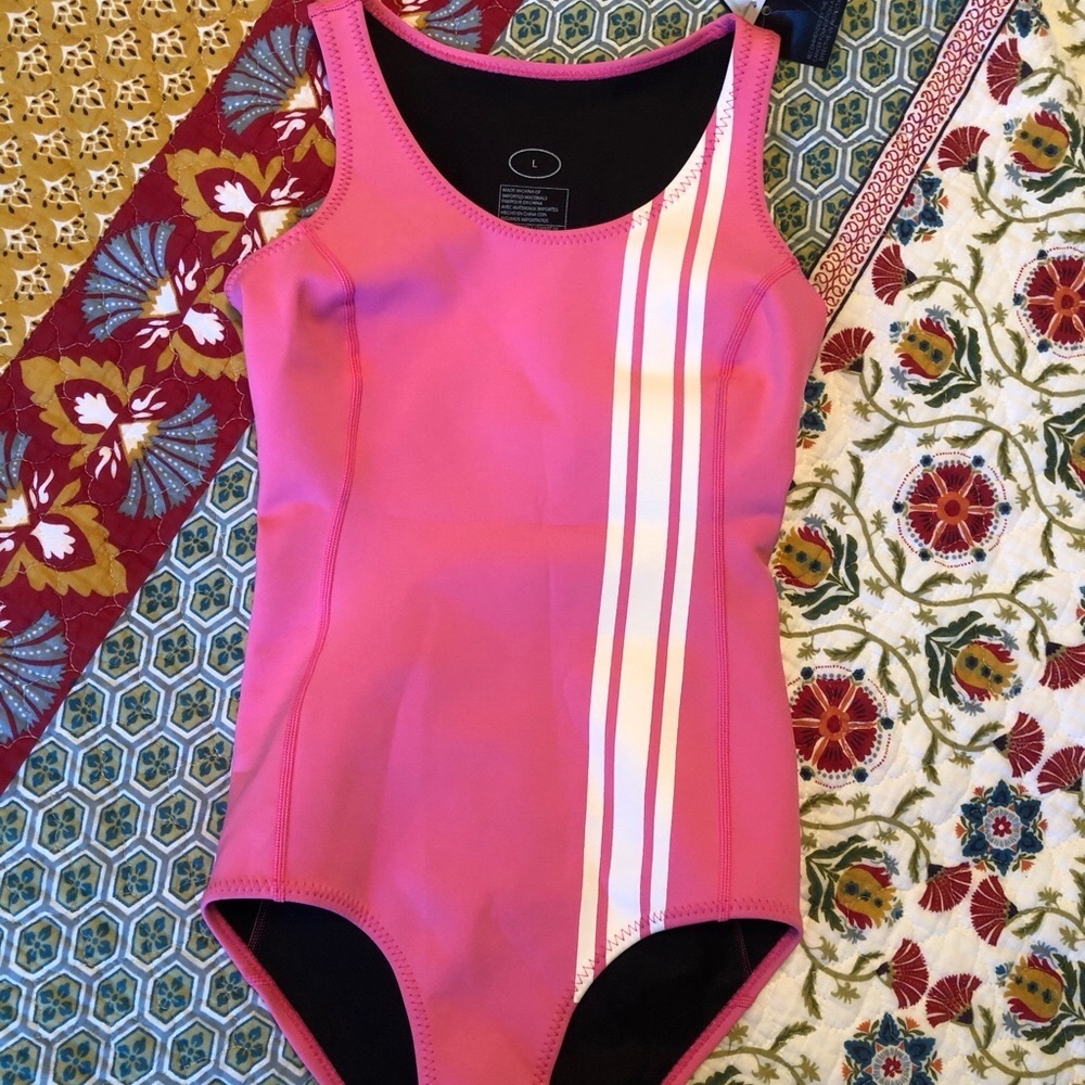 Cynthia Rowley NEW $225 Kalleigh Neoprene Wetsuit Swimsuit Racing Stripe L SPF50